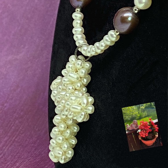 Vintage Lee Sands Baroque Pearl Cross Necklace - Picture 3 of 6